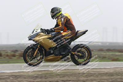 media/Nov-30-2025-TrackDaz (Sun) [[d8b22663df]]/B Group/Session 5 (Wheelie Bump)/